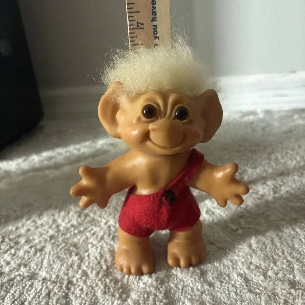 Vintage 1984 Dam Things Troll Doll 10 Inch Red Outfit White Fluffy Hair Roy
